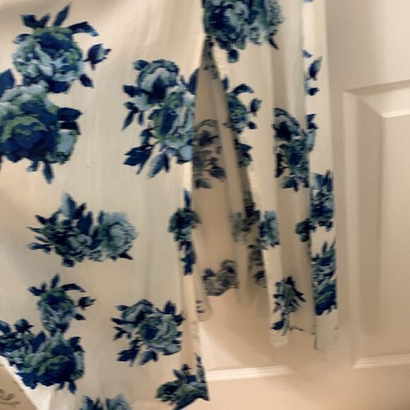 Peach Love lined (mini) floral maxi dress.  On/off shoulder - Picture 4 of 9